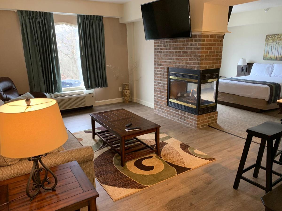 Mccoy'S Inn Ripley Екстер'єр фото