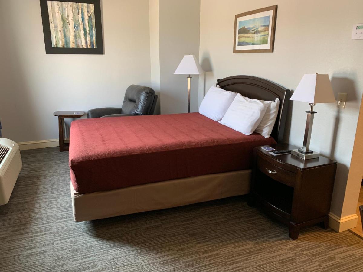 Mccoy'S Inn Ripley Екстер'єр фото