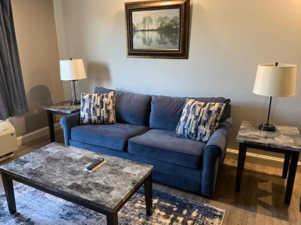 Mccoy'S Inn Ripley Екстер'єр фото